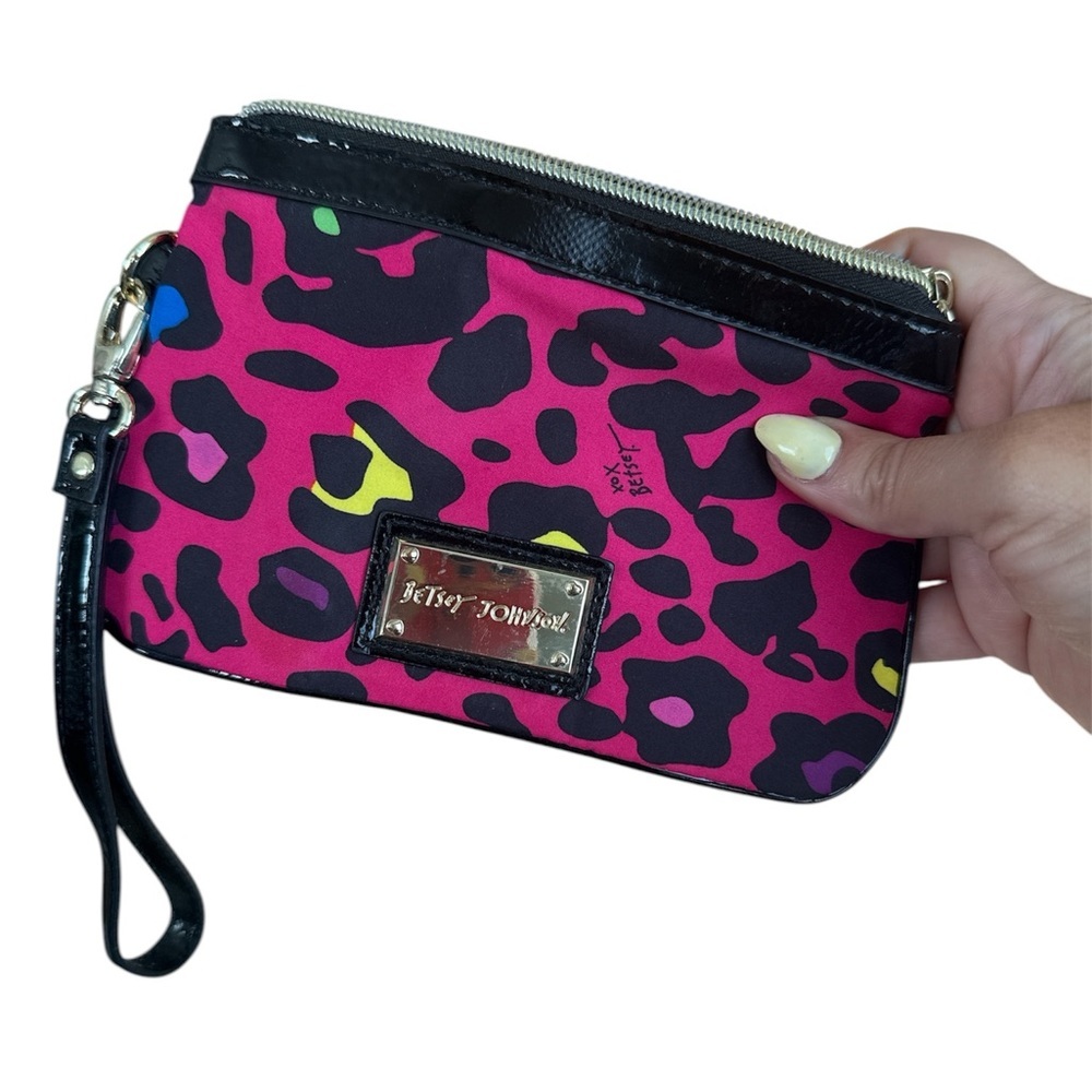 Betsey Johnson Pink Leopard Wristlet leopard print clutch zippered purse